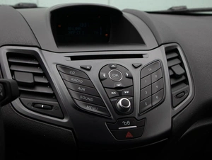 Седан Ford Fiesta 2016 года, 850000 рублей, Большой Сочи