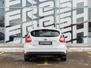 Хетчбэк Ford Focus 2012 года, 925000 рублей, Краснодар