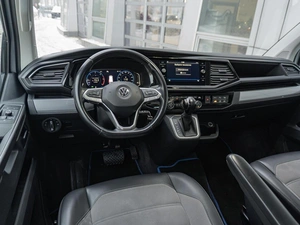 Минивэн Volkswagen Multivan 2020 года, 5400000 рублей, Санкт-Петербург