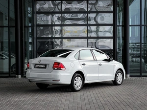 Седан Volkswagen Polo 2018 года, 1550000 рублей, Уфа