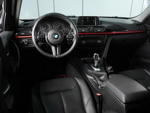 Седан BMW 3 серия 2012 года, 1750000 рублей, Красный Пахарь