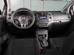 Хетчбэк Volkswagen Golf Plus 2011 года, 890000 рублей, Воронеж