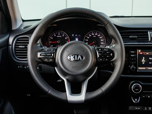 Седан Kia Rio 2018 года, 1445000 рублей, Большой Сочи