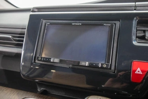 Минивэн Honda Stepwgn 2015 года, 1939000 рублей, Барнаул