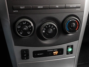 Седан Toyota Corolla 2011 года, 1138527 рублей, Тюмень