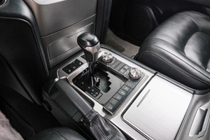 Внедорожник Toyota Land Cruiser 2018 года, 5999000 рублей, Красноярск