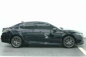 Седан Toyota Camry 2021 года, 3650000 рублей, Красноярск