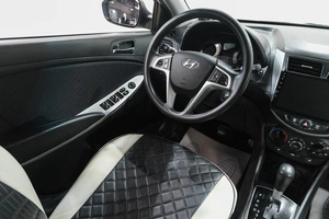 Седан Hyundai Solaris 2013 года, 949000 рублей, Новокузнецк