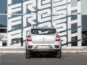 Хетчбэк Renault Sandero Stepway 2018 года, 1198000 рублей, Краснодар