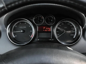 Хетчбэк Peugeot 308 2010 года, 579000 рублей, Кирилловка