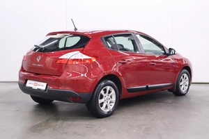 Хэтчбек Renault Megane 2012 года, 890000 рублей, Брянск