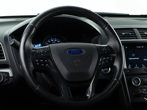 Внедорожник Ford Explorer 2017 года, 2897077 рублей, Москва