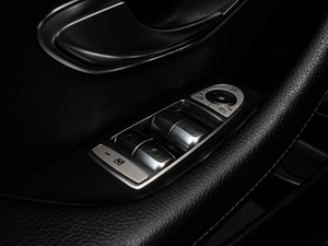 Седан Mercedes-benz E-класс 2018 года, 2985000 рублей, Краснодар