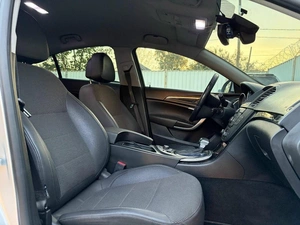 Лифтбек Opel Insignia 2011 года, 899000 рублей, Ижевск