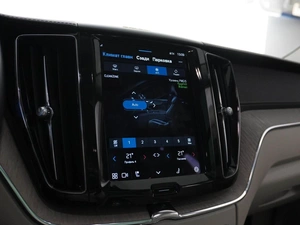 Внедорожник Volvo XC60 2021 года, 3683055 рублей, Москва