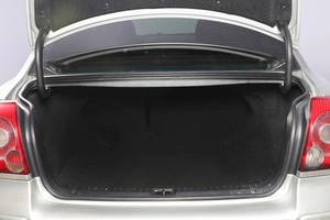 Седан Toyota Avensis 2006 года, 849000 рублей, Новосибирск