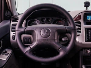 Внедорожник Mitsubishi Pajero 2005 года, 899000 рублей, Большой Сочи