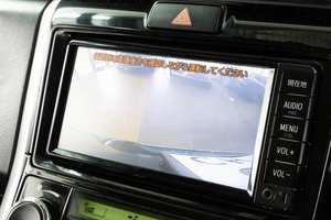 Универсал Toyota Corolla Fielder 2017 года, 1159000 рублей, Красноярск