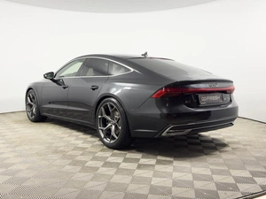 Лифтбек Audi A7 2018 года, 4450100 рублей, Казань
