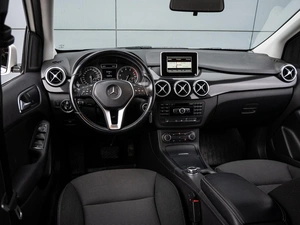 Хетчбэк Mercedes-benz B-класс 2013 года, 1260000 рублей, Краснодар
