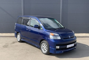 Минивэн Toyota Voxy 2001 года, 860000 рублей, Солонцы