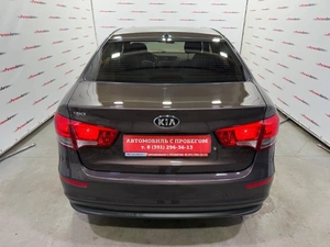 Седан Kia Rio 2016 года, 935000 рублей, Красноярск