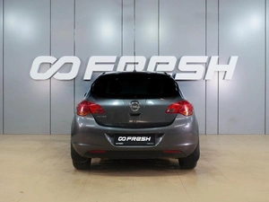 Хетчбэк Opel Astra 2011 года, 749000 рублей, Воронеж