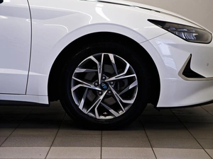 Седан Hyundai Sonata 2020 года, 2290000 рублей, Красноярск