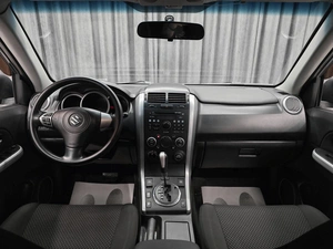 Внедорожник Suzuki Grand Vitara 2010 года, 875000 рублей, Красноярск