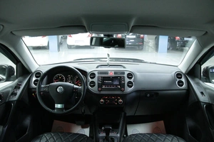 Внедорожник Volkswagen Tiguan 2010 года, 1258000 рублей, Солонцы