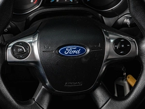 Седан Ford Focus 2011 года, 679000 рублей, Тюмень