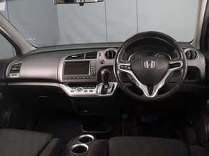 Минивэн Honda Stream 2010 года, 1480000 рублей, Омск