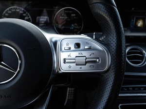 Седан Mercedes-benz E-класс 2019 года, 4350000 рублей, Ставрополь
