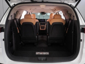 Минивэн Kia Carnival 2021 года, 4134000 рублей, Воронеж