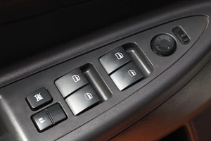 Хетчбэк Dongfeng H30 Cross 2015 года, 899000 рублей, Новосибирск