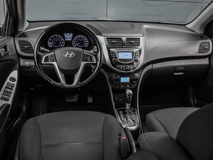 Седан Hyundai Solaris 2014 года, 999000 рублей, Кирилловка