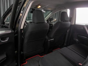 Внедорожник Toyota RAV4 2019 года, 2115000 рублей, Тюмень