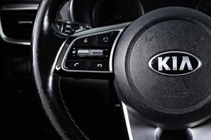 Седан Kia Optima 2018 года, 2099000 рублей, Пермь