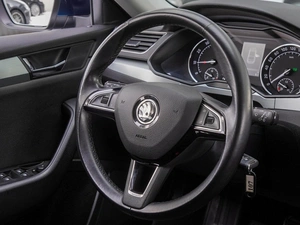 Лифтбек Skoda Superb 2017 года, 2099000 рублей, Волгоград