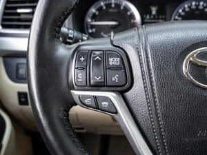 Внедорожник Toyota Highlander 2014 года, 2400000 рублей, Краснодар