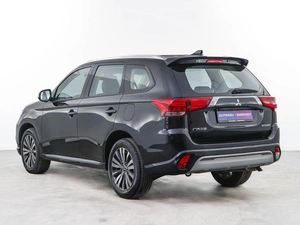 Внедорожник Mitsubishi Outlander 2022 года, 3096404 рублей, Москва