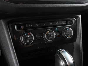Внедорожник Volkswagen Tiguan 2019 года, 2415000 рублей, Аксай