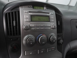 Минивэн Hyundai Grand Starex 2015 года, 2250000 рублей, Ростов-на-Дону