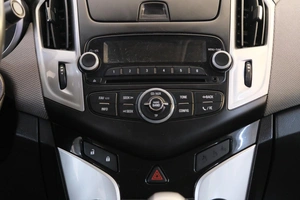 Седан Chevrolet Cruze 2013 года, 749000 рублей, Омск