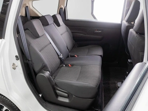 Минивэн Suzuki Ertiga 2022 года, 2500000 рублей, Тюмень