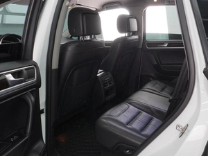 Внедорожник Volkswagen Touareg 2013 года, 2499000 рублей, Воронеж