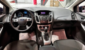 Универсал Ford Focus 2012 года, 997000 рублей, Красноярск