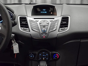 Хетчбэк Ford Fiesta 2018 года, 830000 рублей, Красноярск