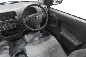 Хетчбэк Toyota Passo 2015 года, 729000 рублей, Новокузнецк