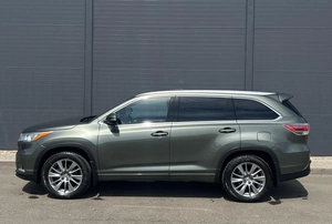 Внедорожник Toyota Highlander 2014 года, 3030000 рублей, Солонцы